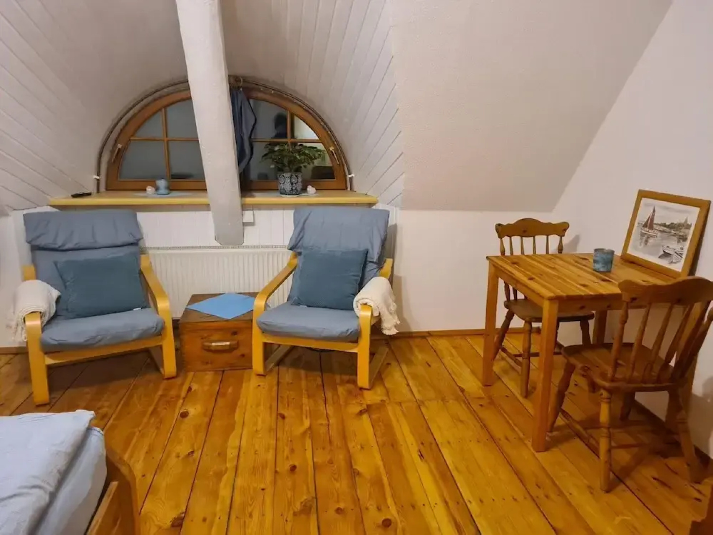 Retreat With Garden & Family Amenities