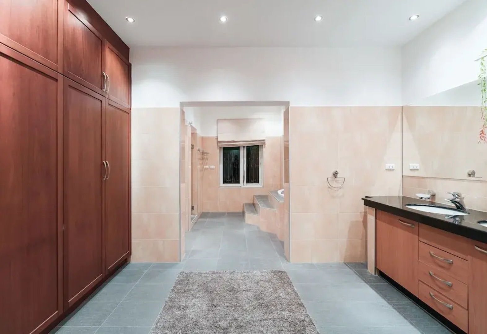 Stunning Luxury Golf and Pool Villas