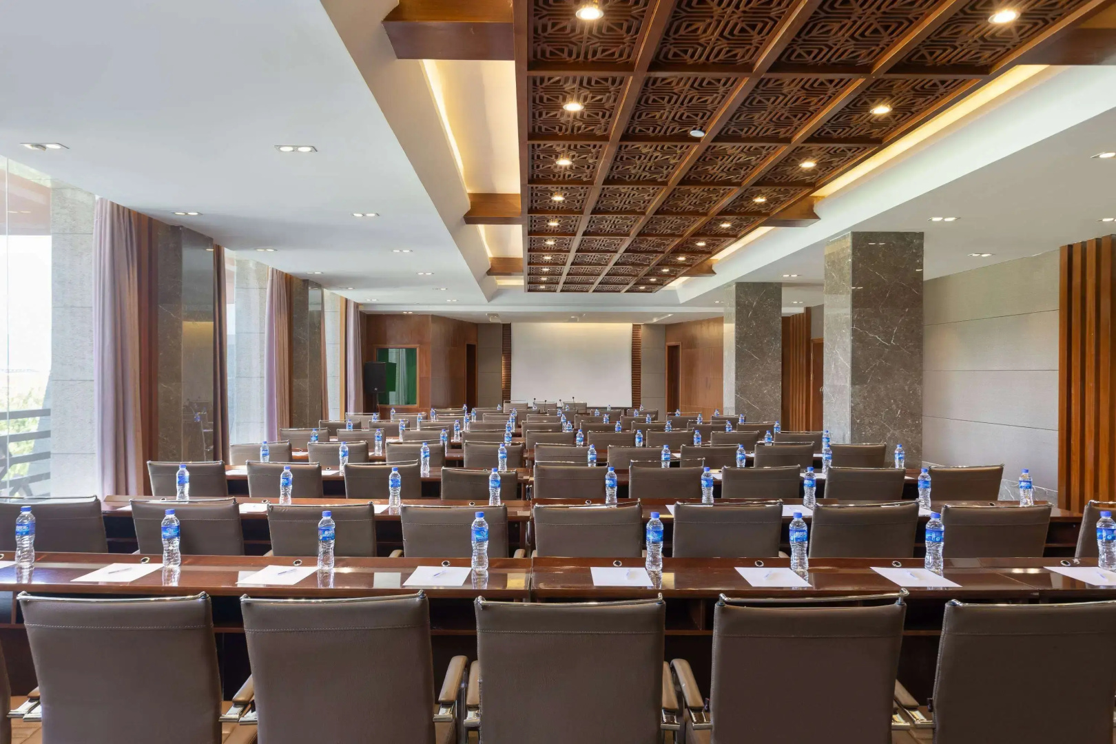 Hawthorn By Wyndham Shangri-La Old Town