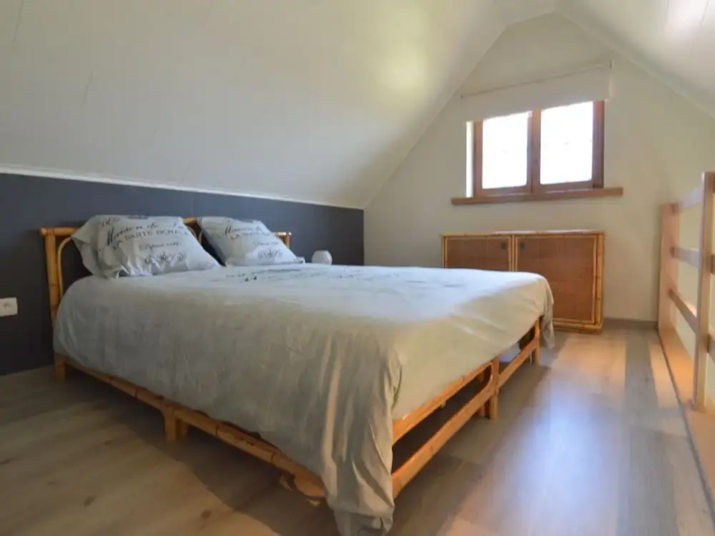 Charming Holiday Home in Peer with Garden