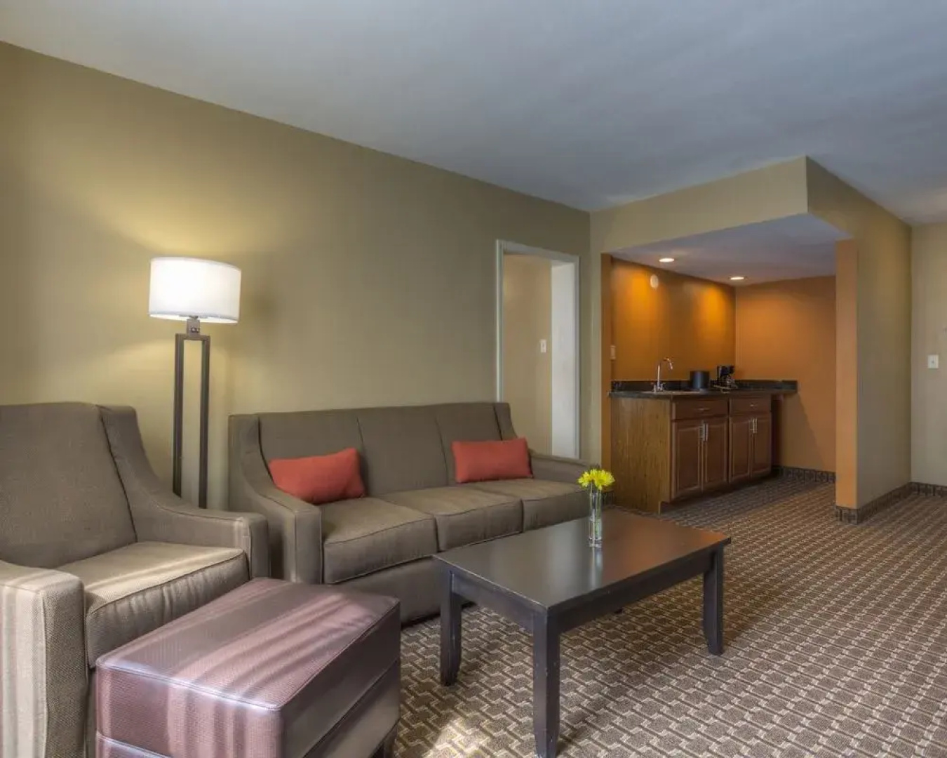Quality Inn & Suites Chattanooga-East Ridge