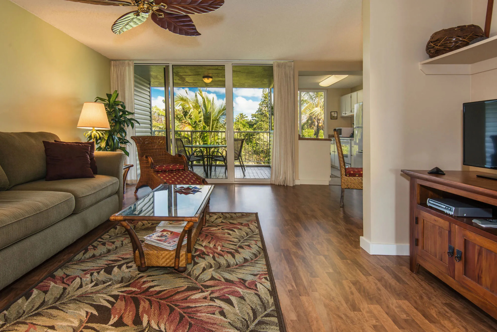 Oceanfront Realty - The Cliffs at Princeville