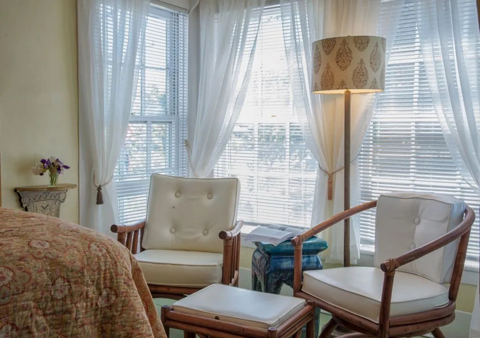 Honeysuckle Hill Inn