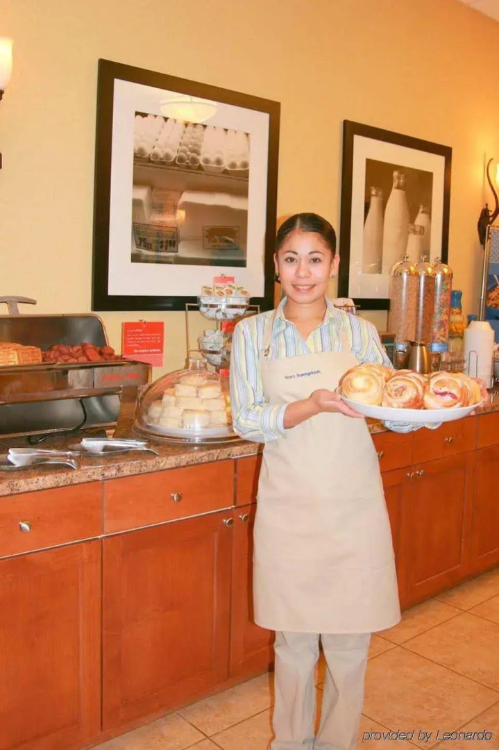 Hampton Inn & Suites Parker