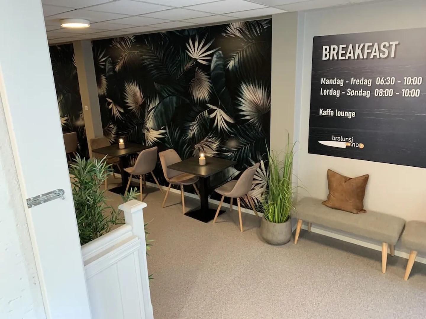 Husnes Sentrum Hotell