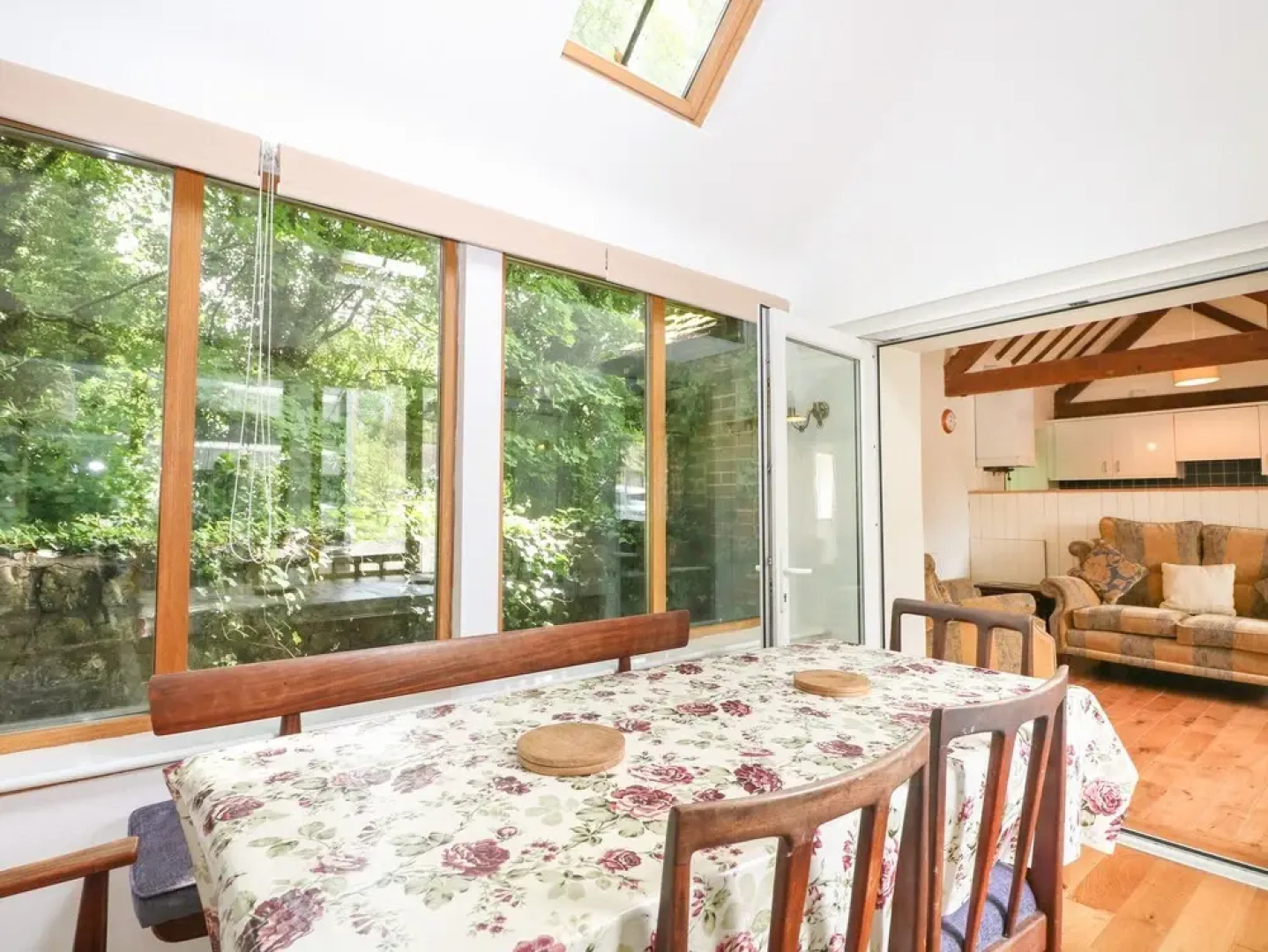 Byre Cottage 4