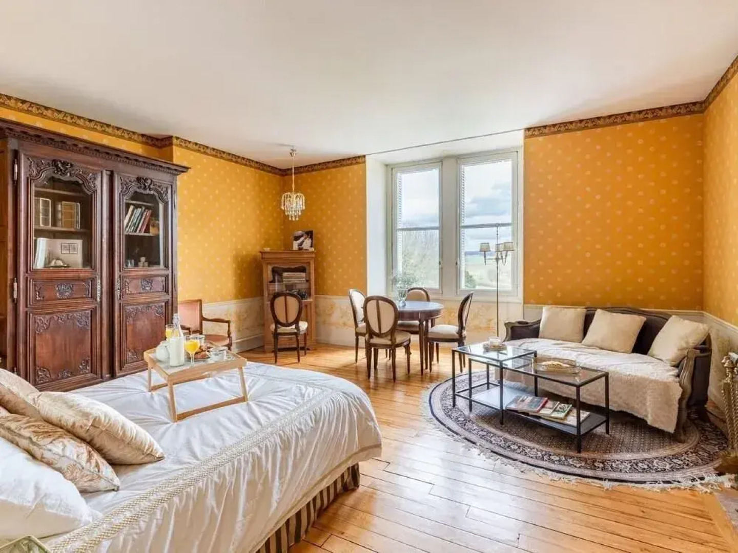 Apartment in Castle at Ocquerre With Swimming Pool