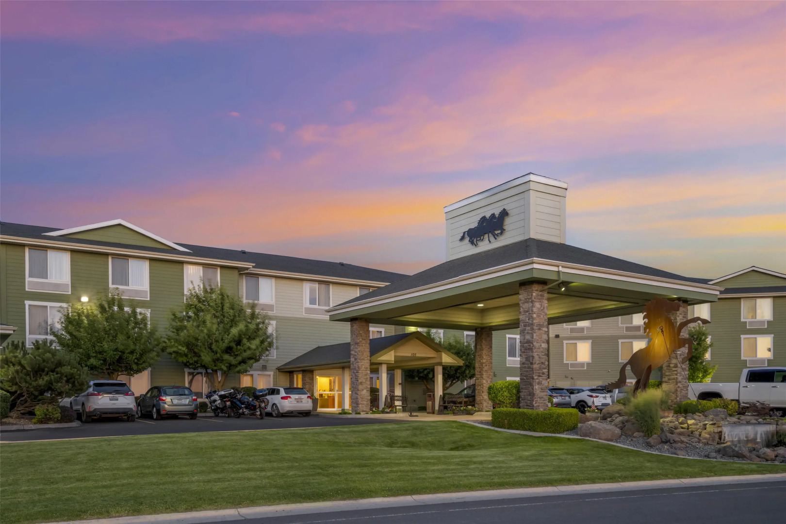 Best Western Bronco Inn