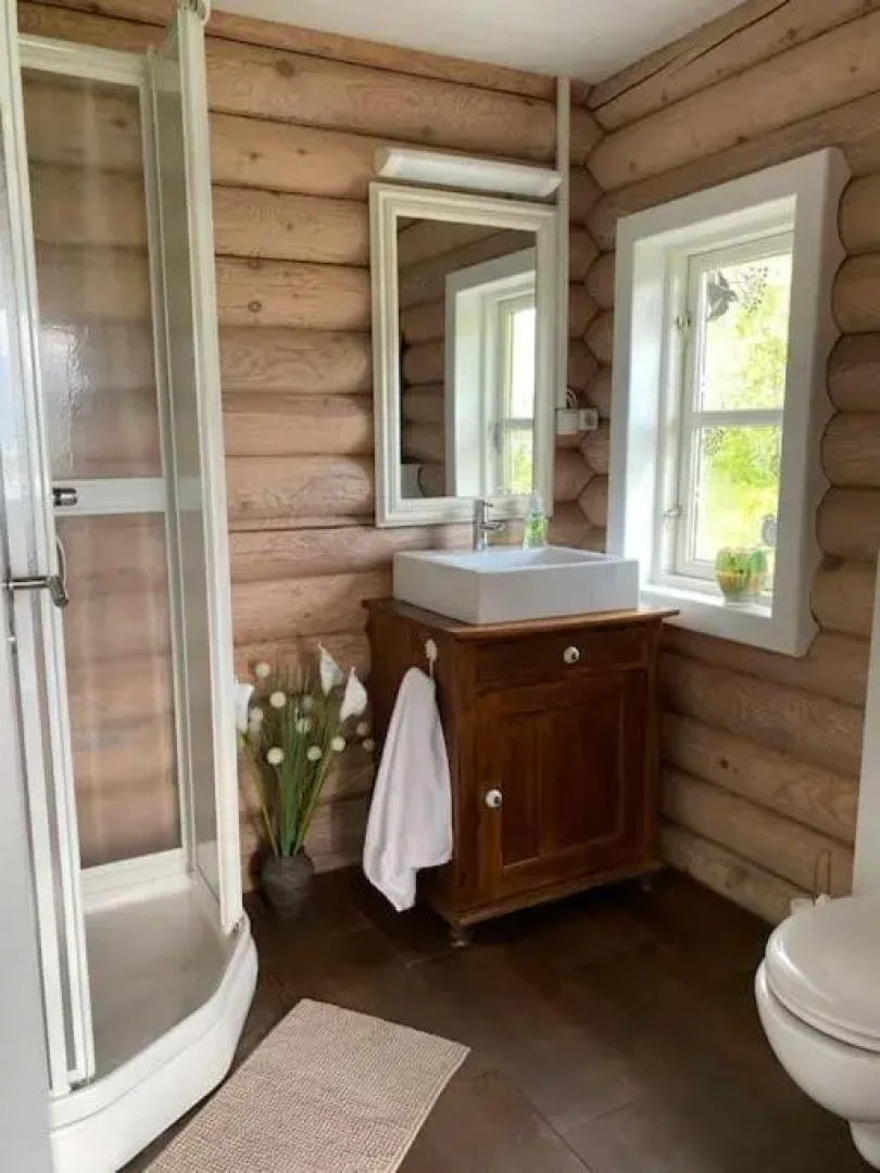 Beautiful cabin with amazing view over Akureyri