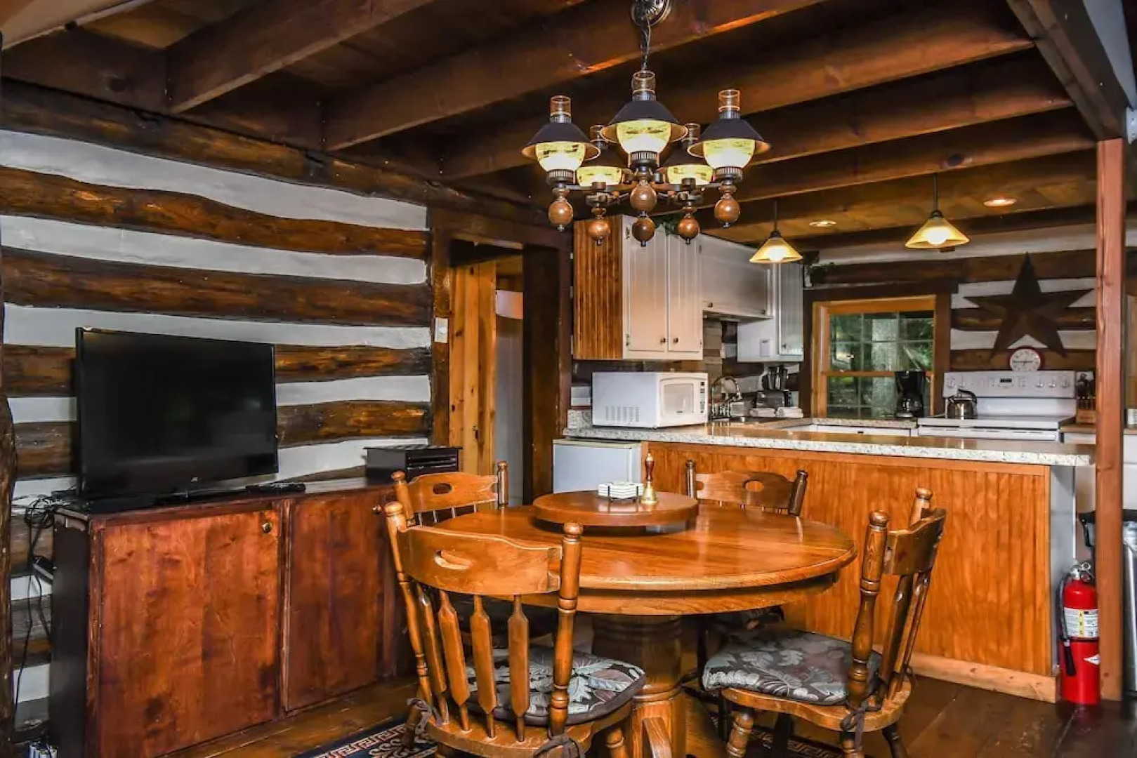 Tucked Inn 4 Bedroom House