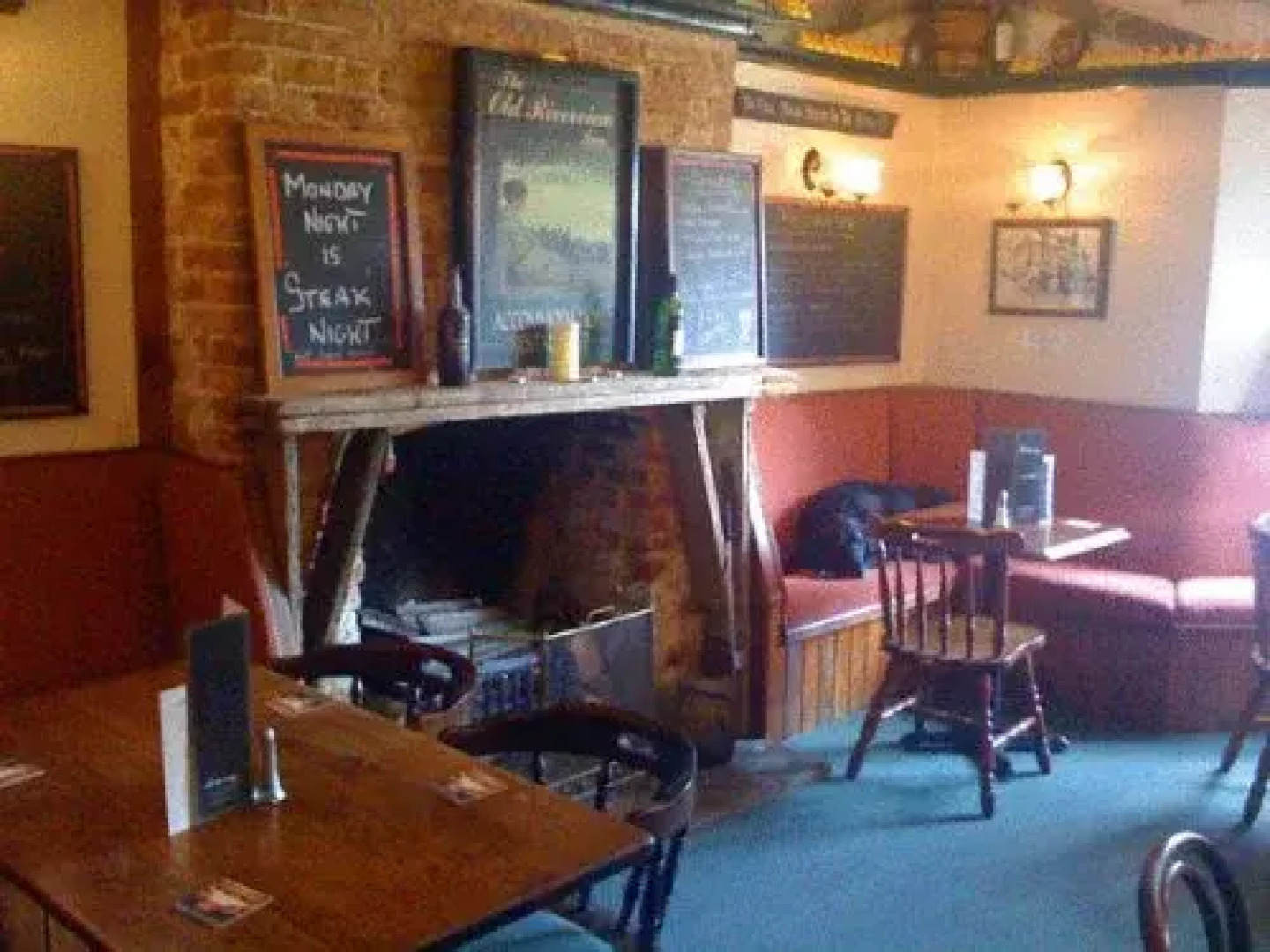 Old Riverview Guesthouse