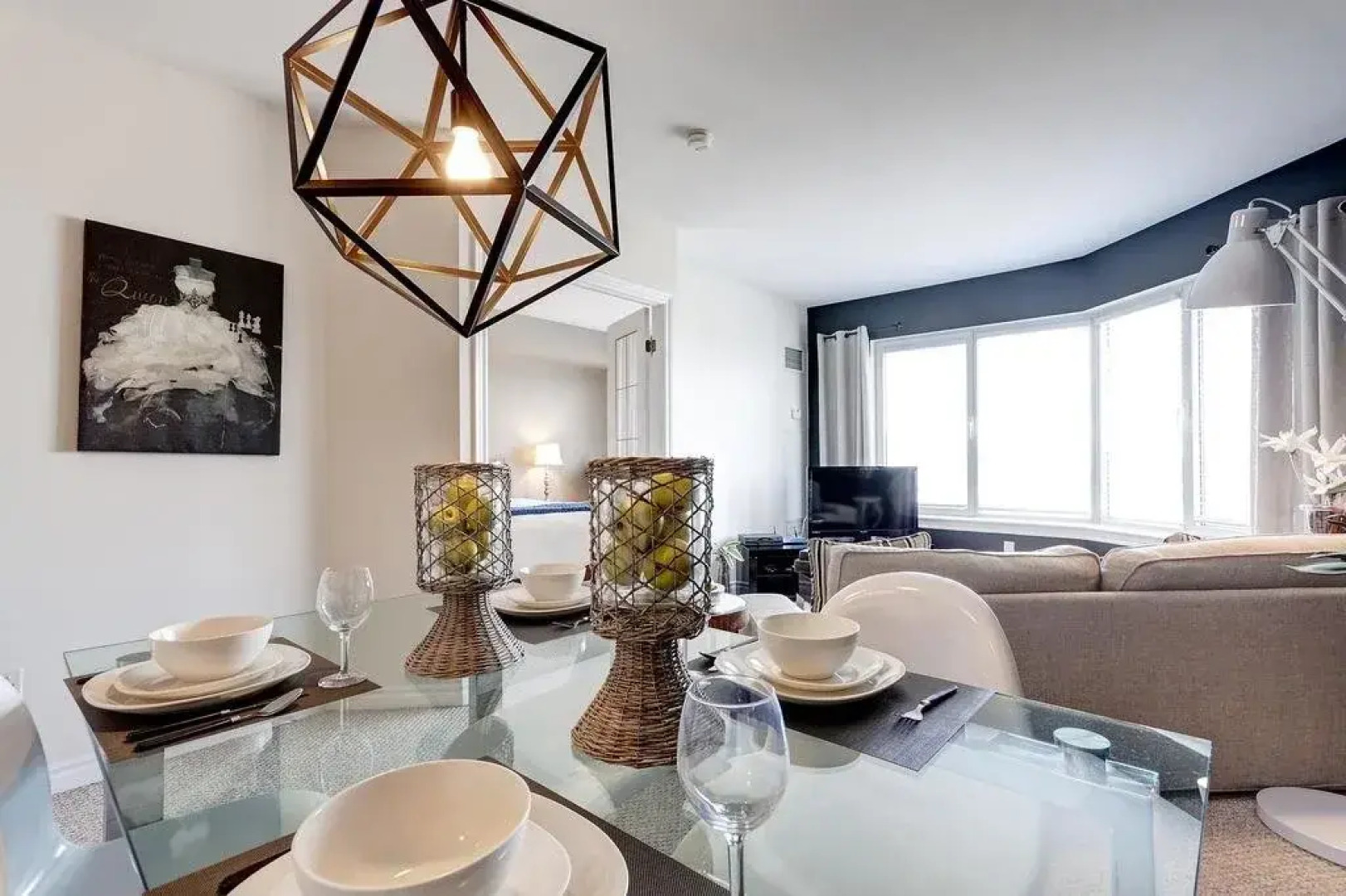 Corporate Stays 50 Laurier Apartment