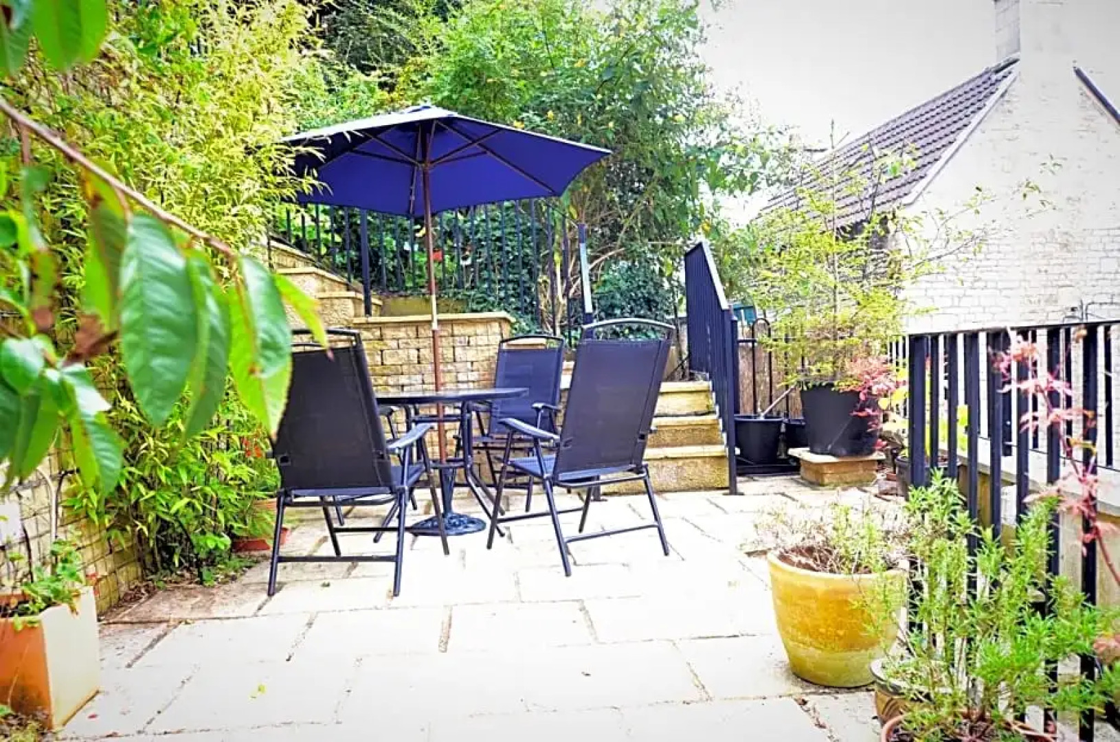 Trade Digs Brimscombe