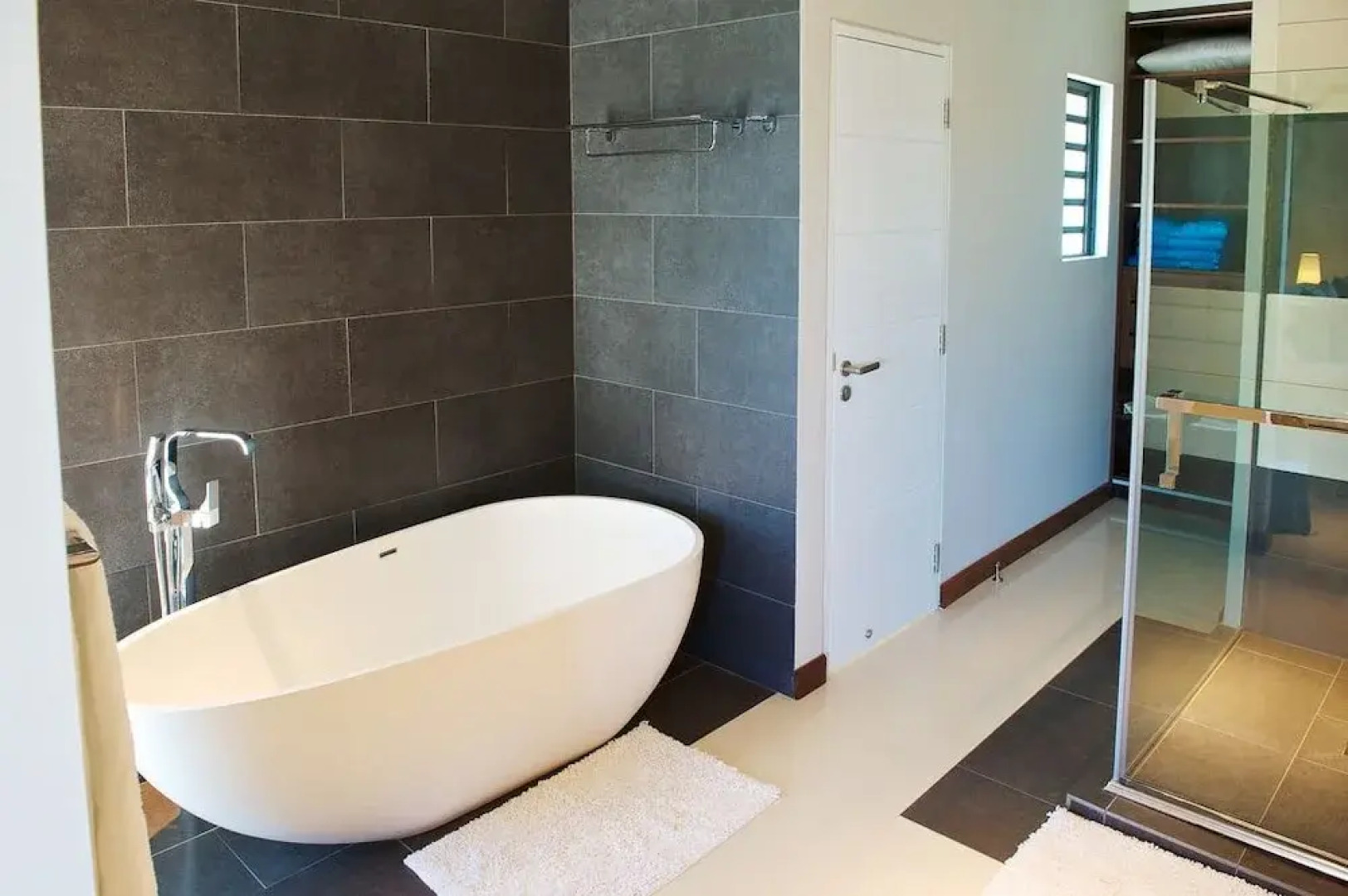 Leora Beach by Dream Escapes Holidays