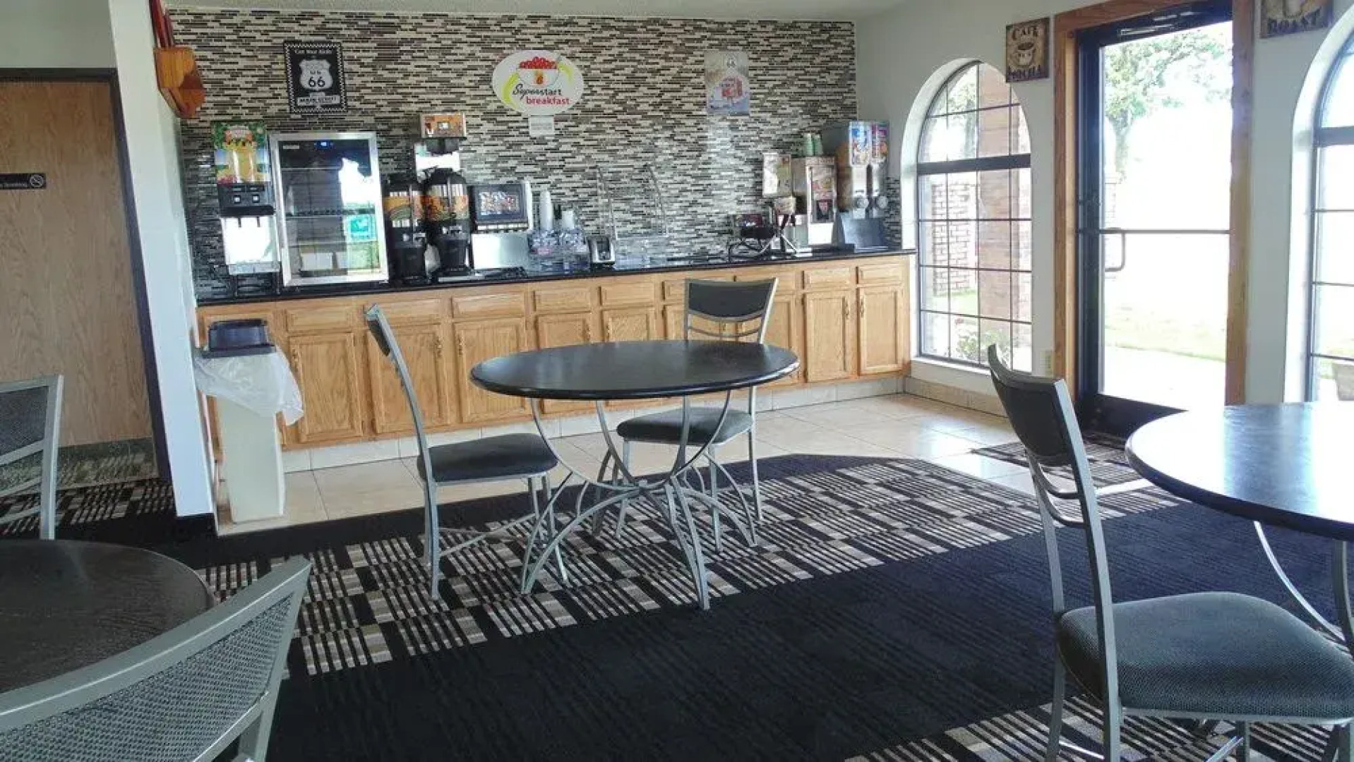 Super 8 Sapulpa Tulsa Area