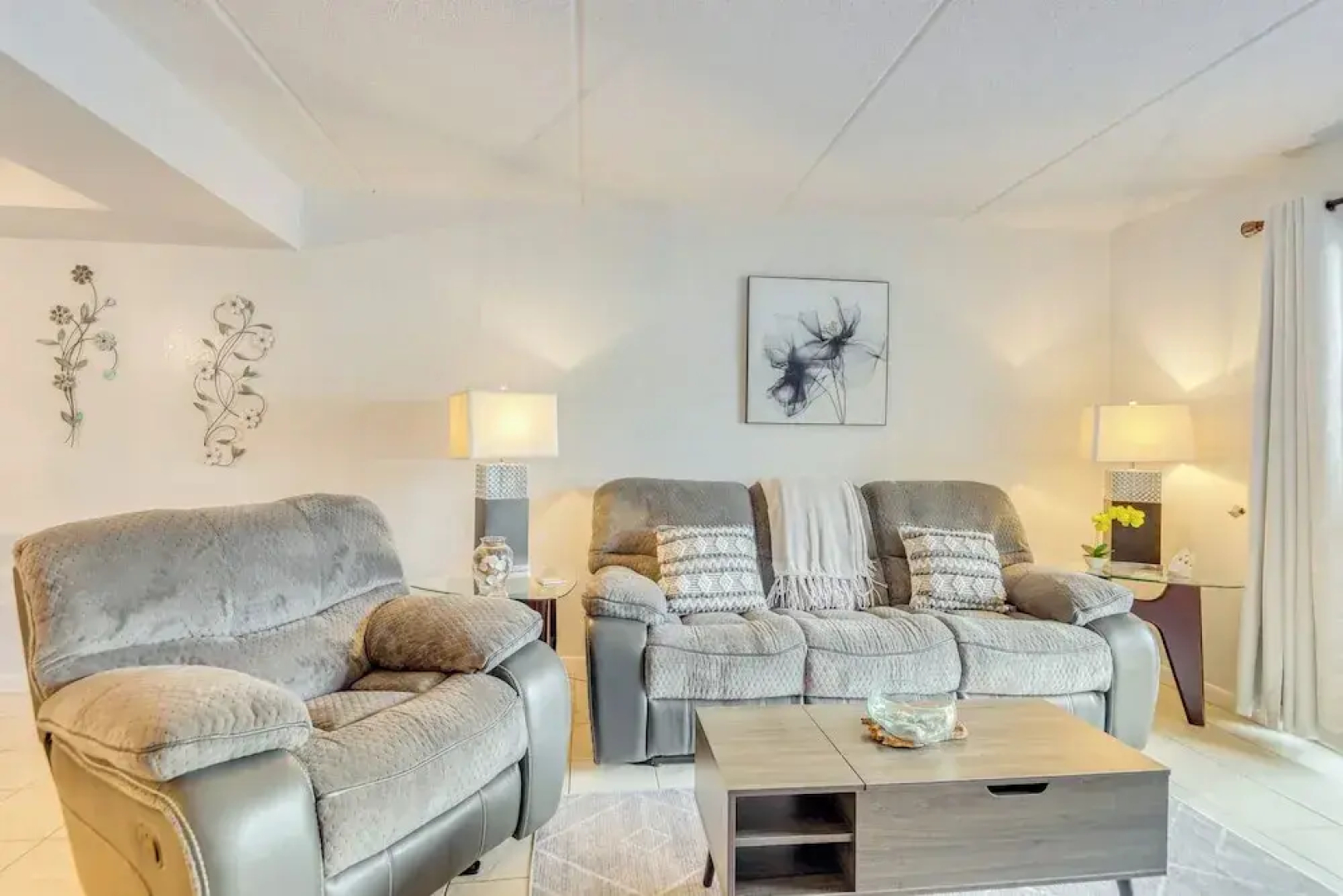 Waterfront Community w/ Perks: Mary Esther Condo