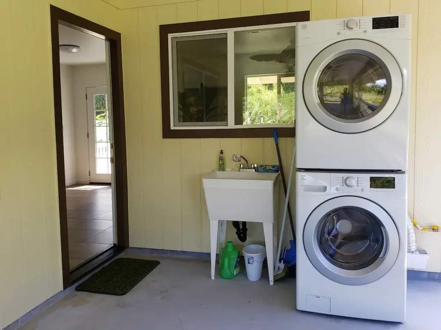 Pauole Hale 2 Bedroom Home