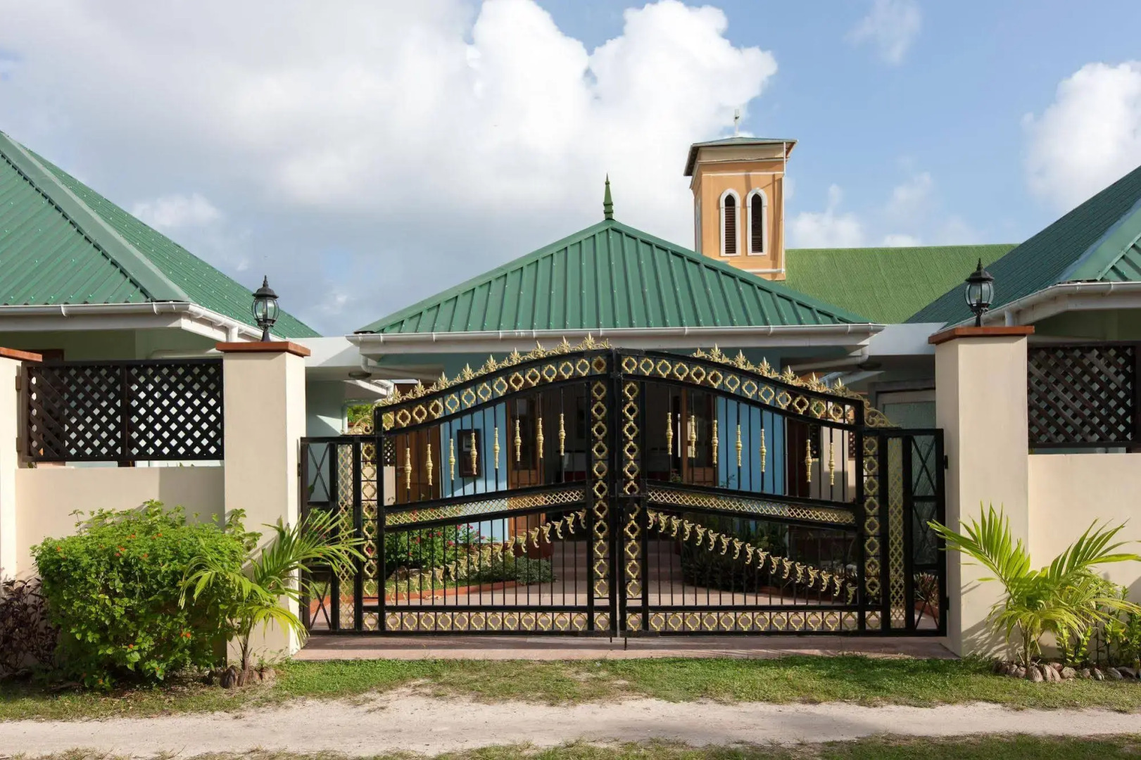 Le Relax Self-Catering