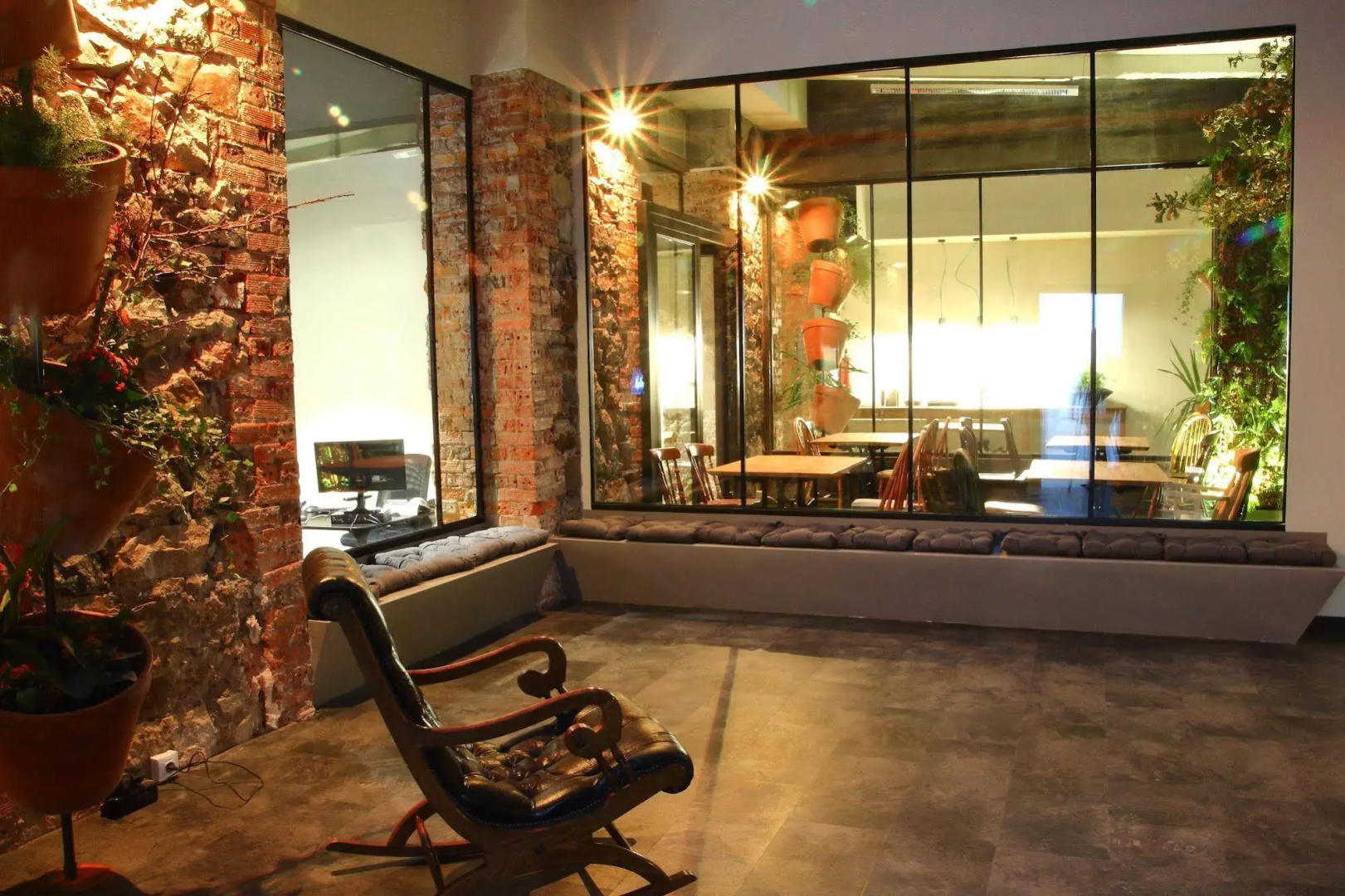 Poshtel Bilbao Premium Hostel