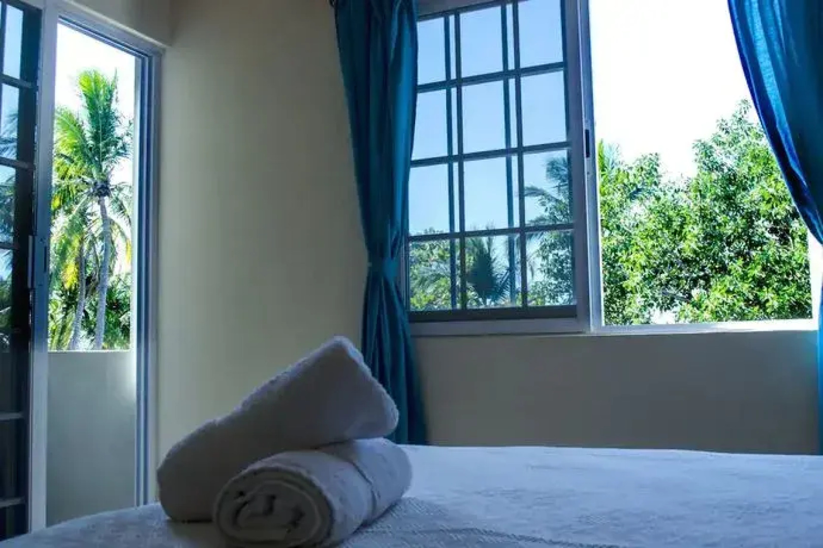 Mississauga Inn & Suites