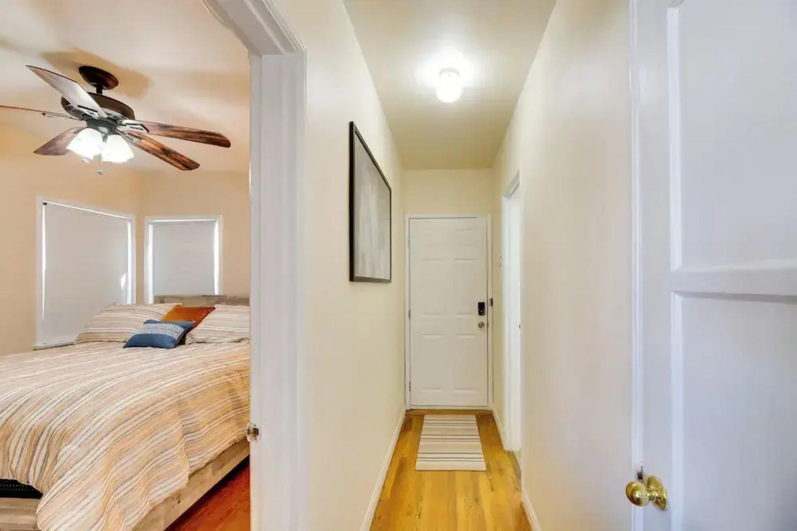 Walk to Sand & Surf - Bright Manhattan Beach Apt!