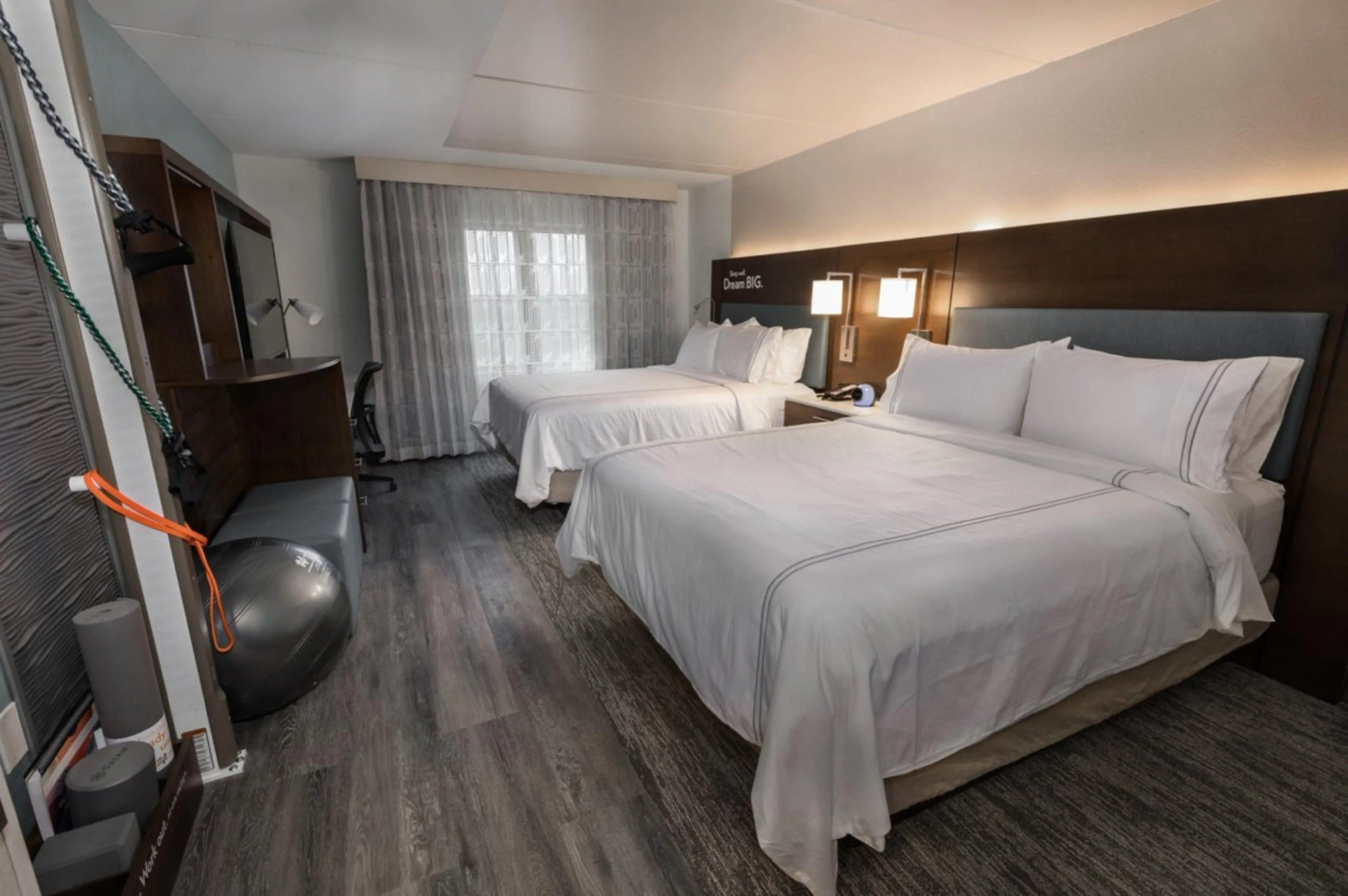 EVEN Hotel Chicago Tinley Park-Conv Ctr by IHG