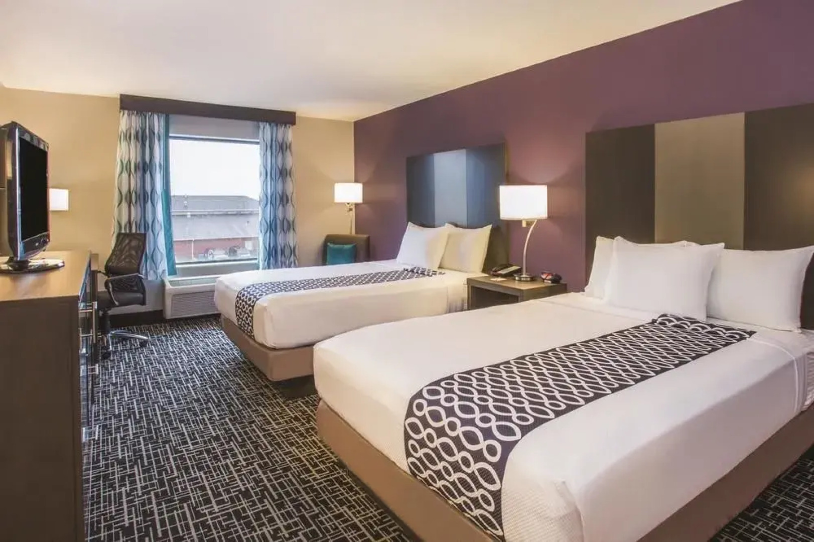 La Quinta Inn & Suites Pontoon Beach