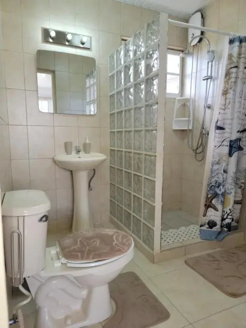 Roncado Cheerful-3 Bedroom Home Aruba