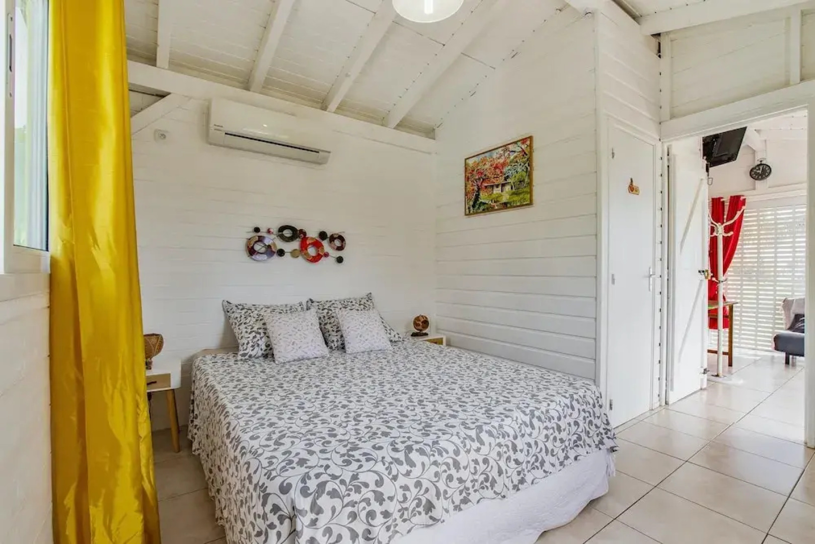 Bungalow With one Bedroom in Petit Bourg, With Pool Access, Enclosed G