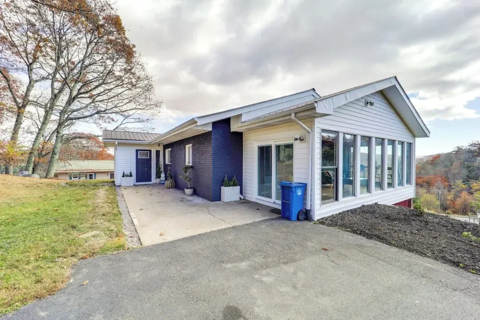 Pet-friendly Boone Home w/ Scenic Mountain Views!