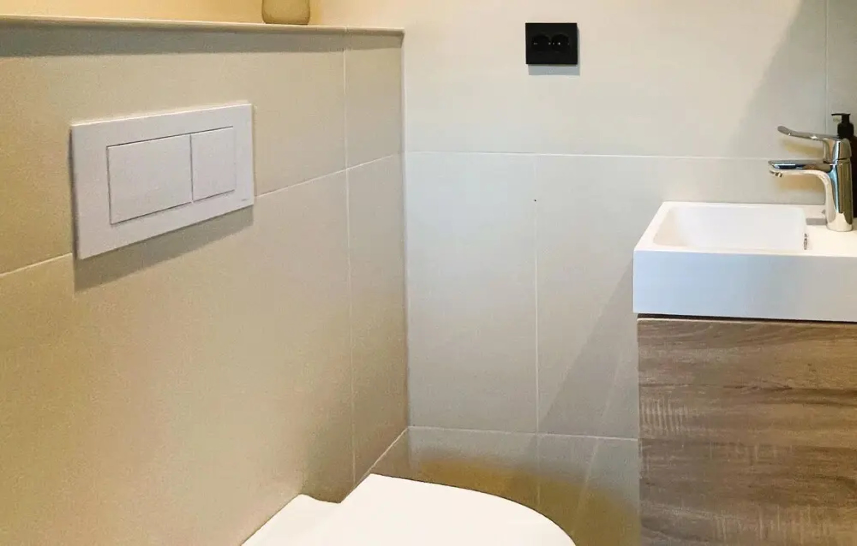 Amazing Home in Farsund With Wifi and 5 Bedrooms