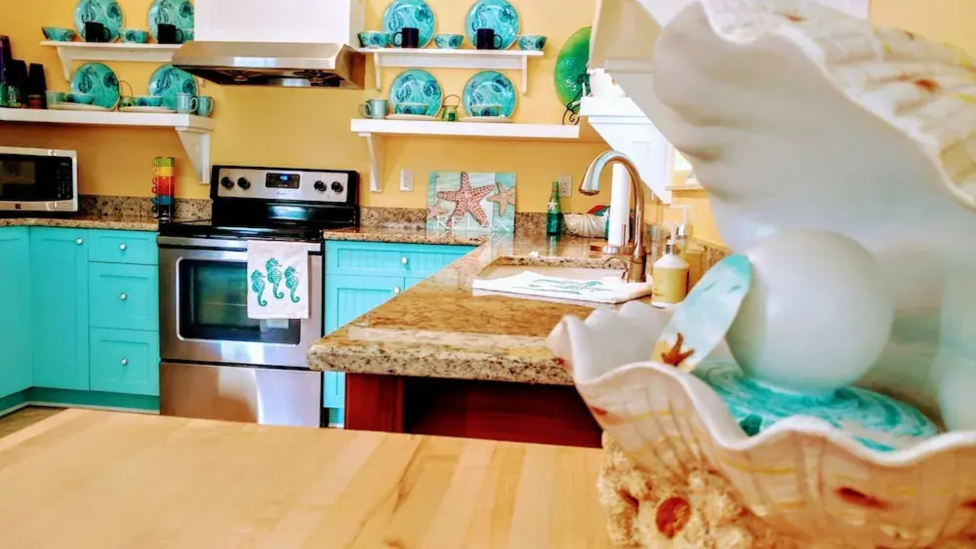 Blue Starfish Estate by MNM