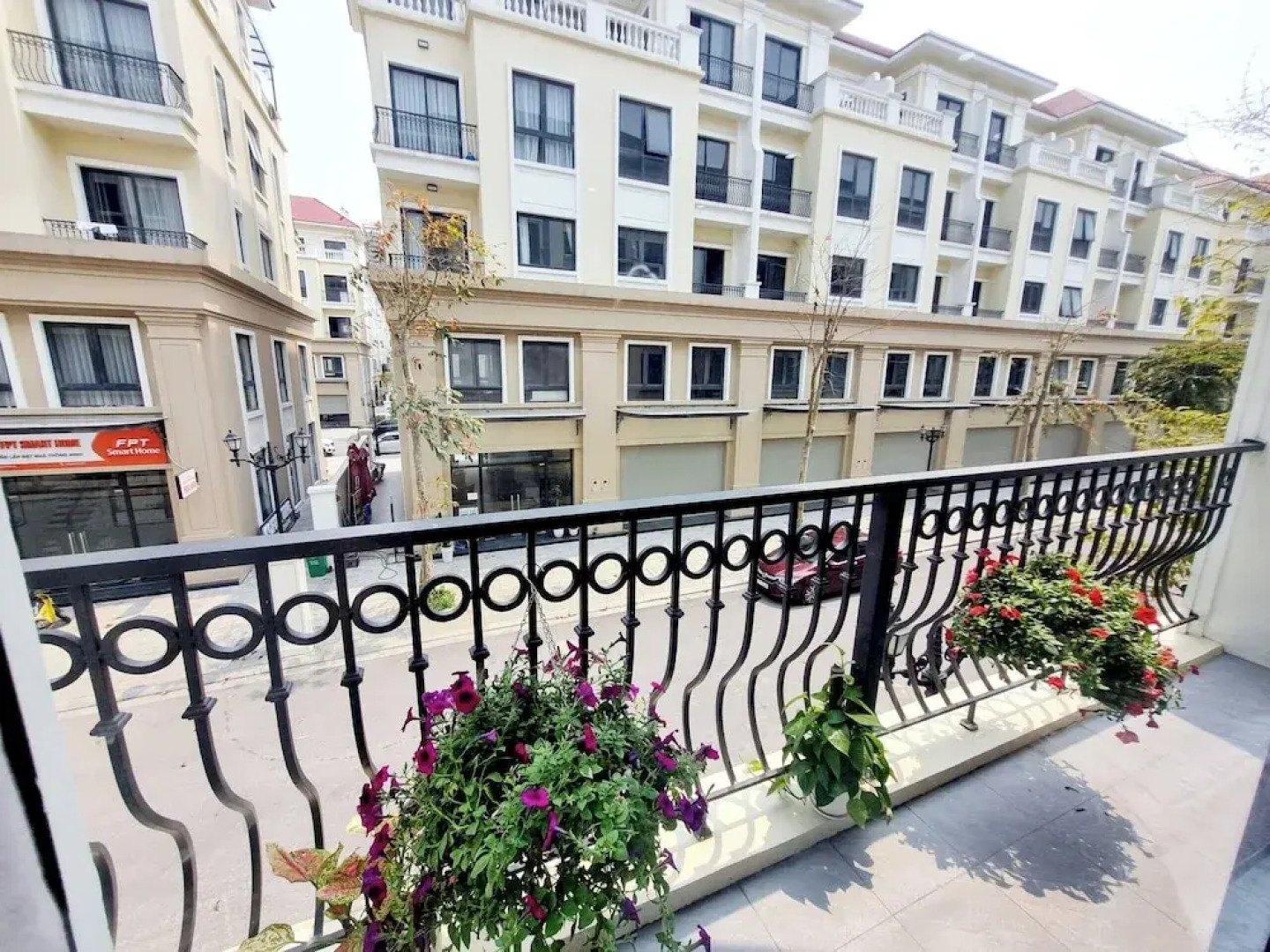 Vinhomes Ocean Park 2 -The Empire