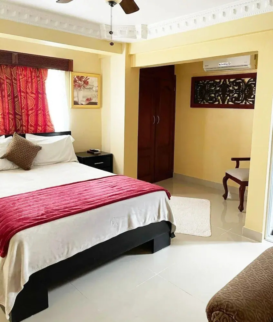 Hotel Balcones De La Bahia