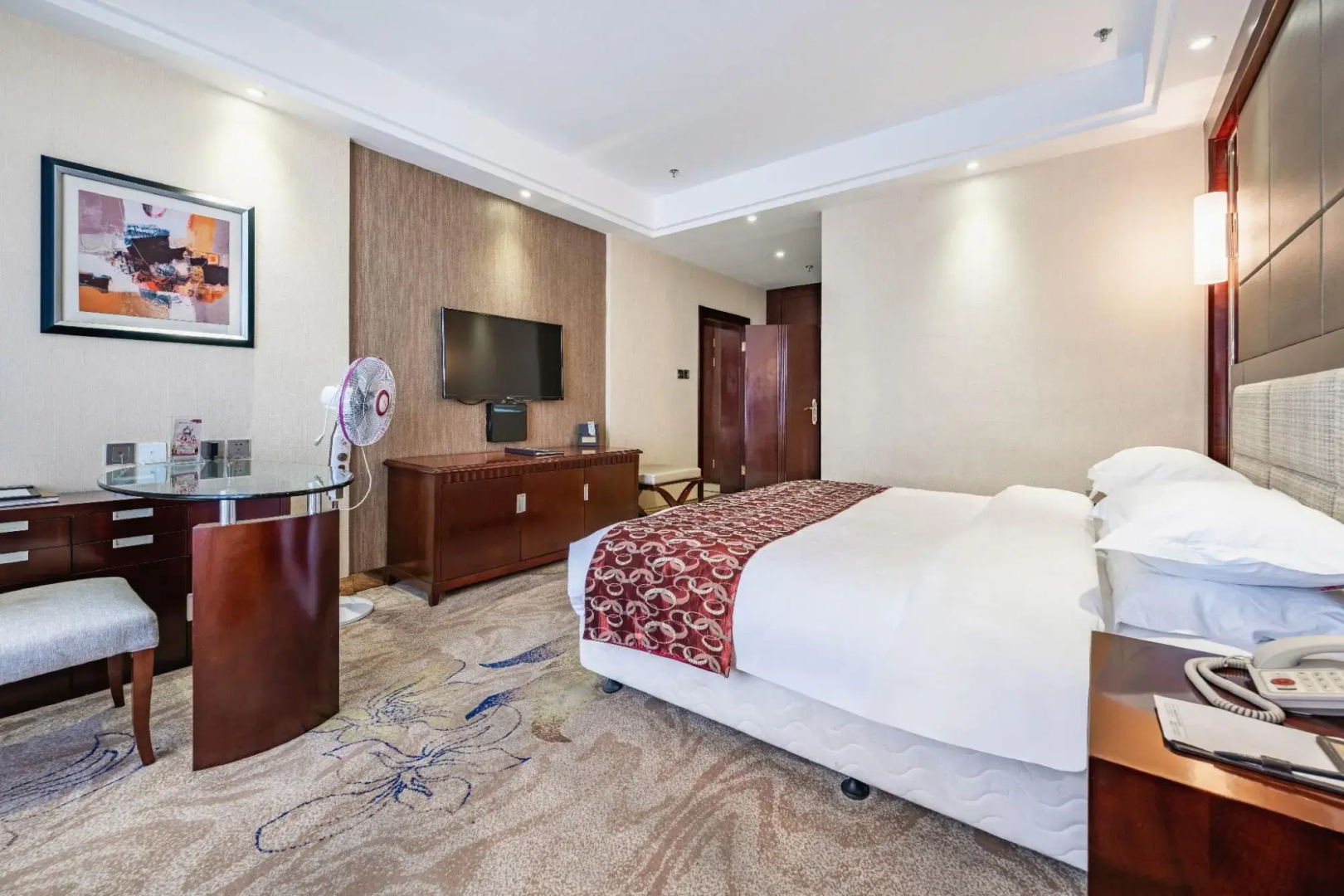Chenyun Hotel