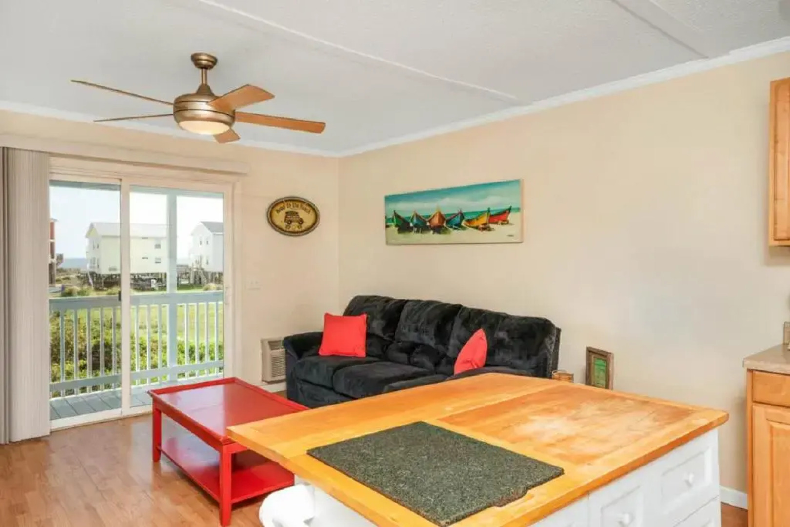 The Hideaway by Oak Island Accommodations