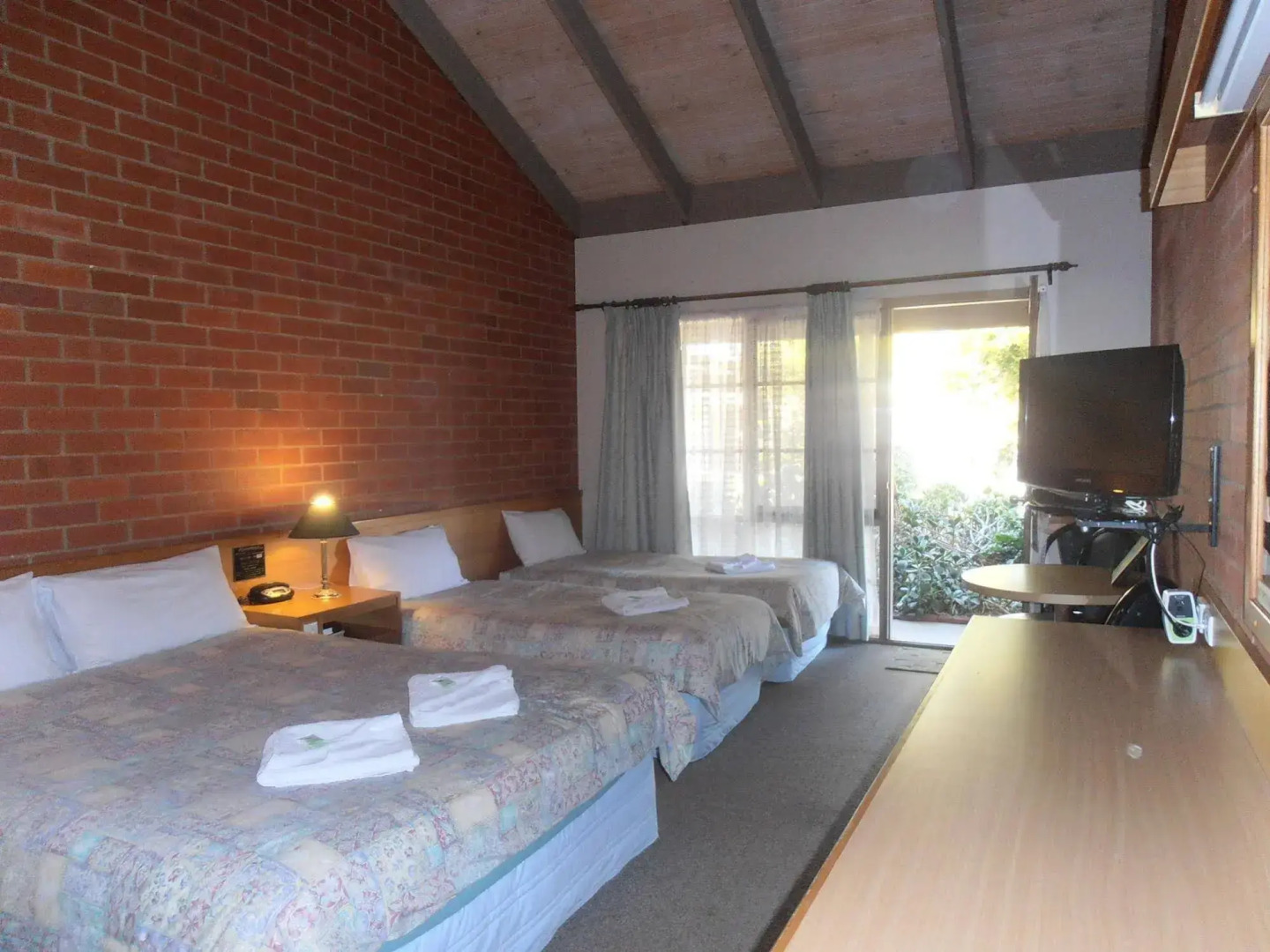 All Rivers Motor Inn