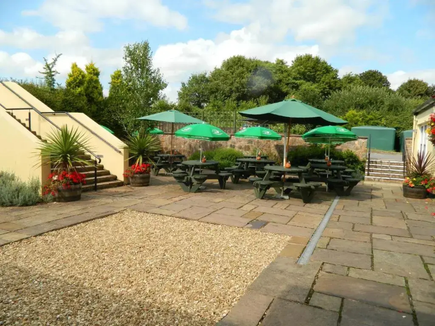 Beambridge Inn