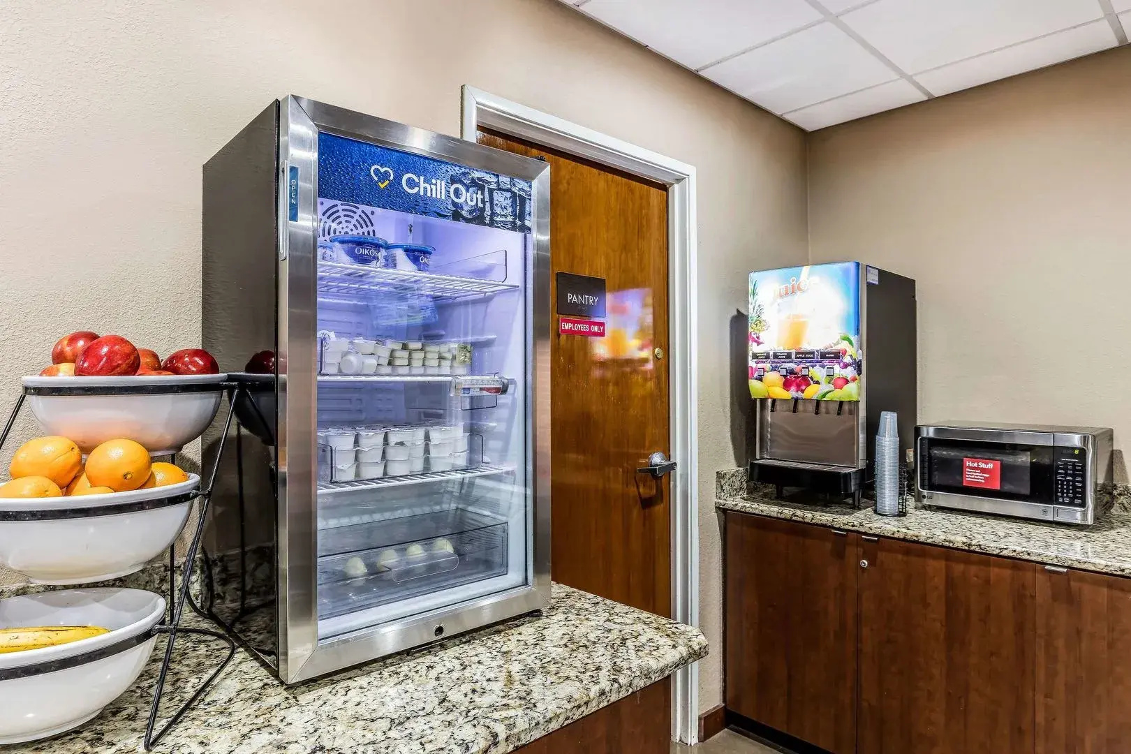 Comfort Inn & Suites Airport - American Way