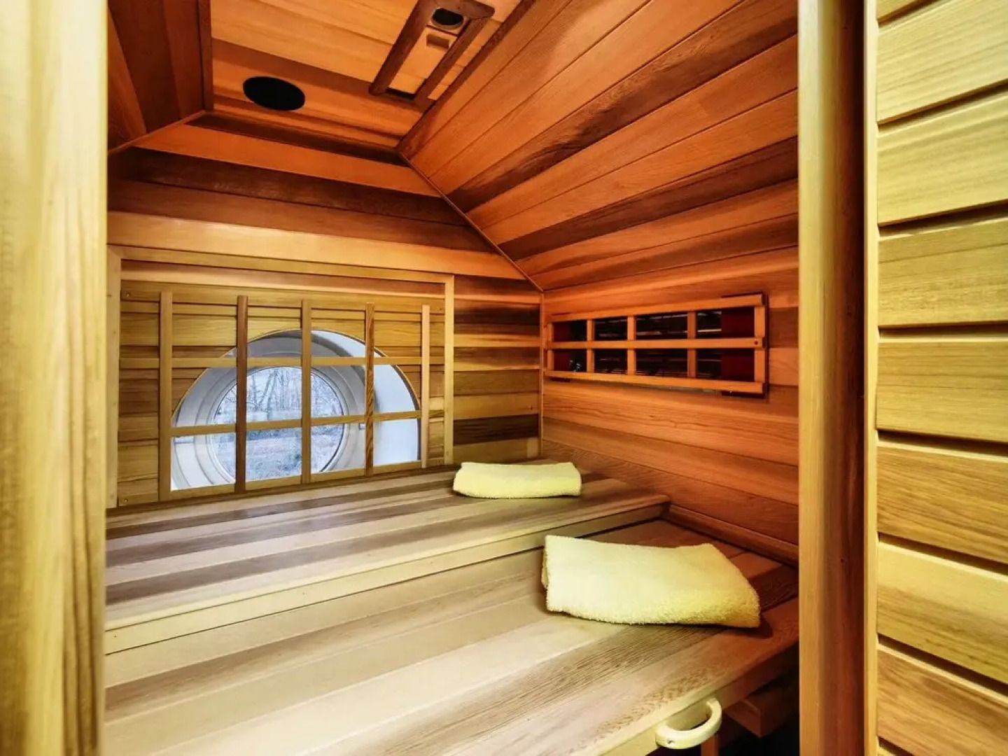 Delightful Holiday Home in Harre with Sauna, Hot Tub, Terrace