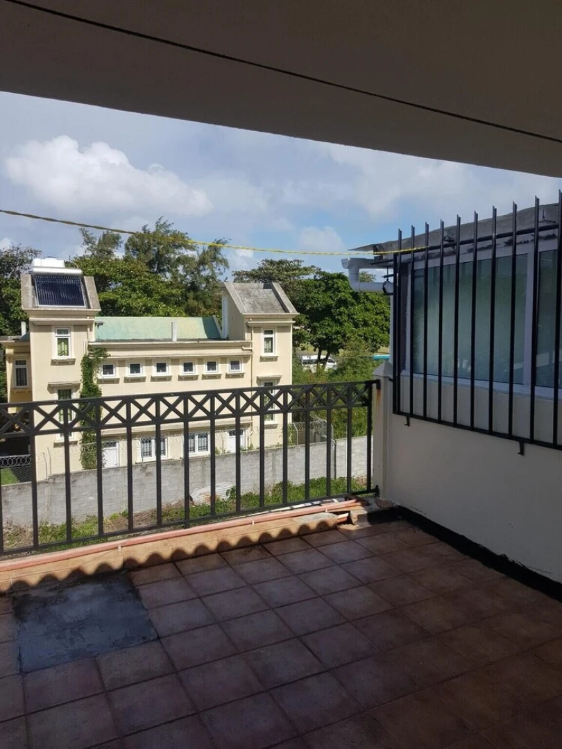 Apartment With 4 Bedrooms in Blue Bay, With Furnished Terrace - 350 m