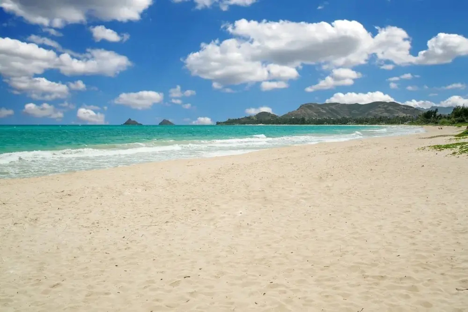 Kailua Beachside 4 Bedroom Home by RedAwning