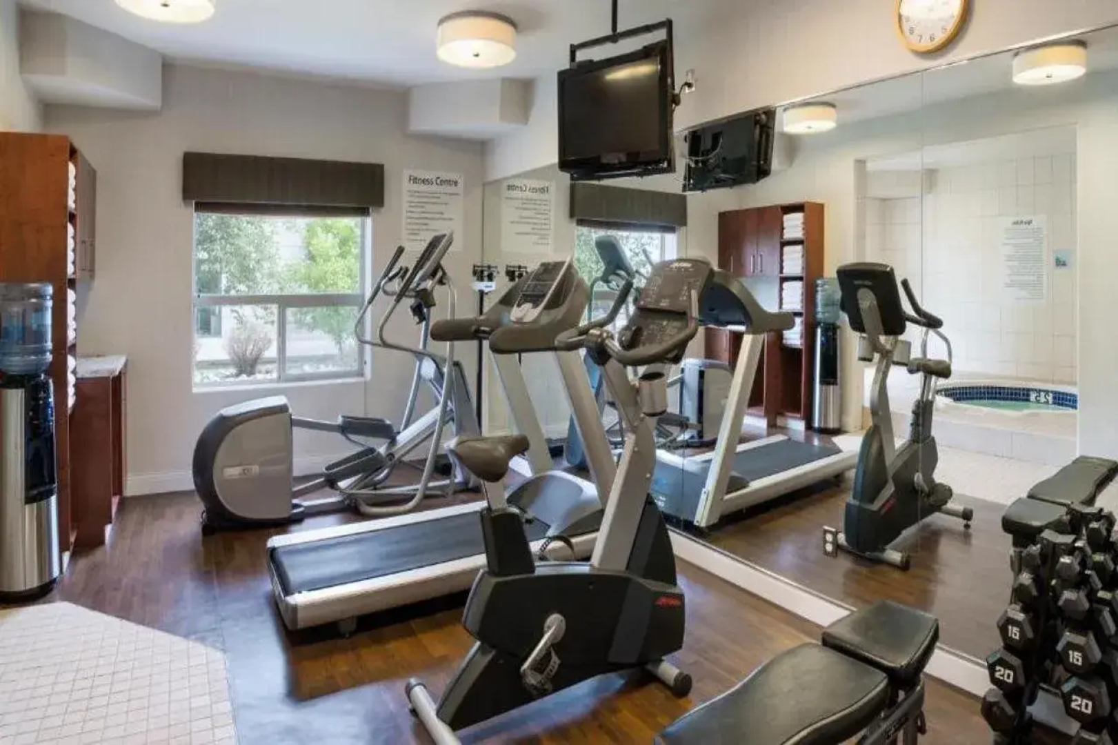 Holiday Inn Express & Suites Sherwood Park-Edmonton Area by IHG