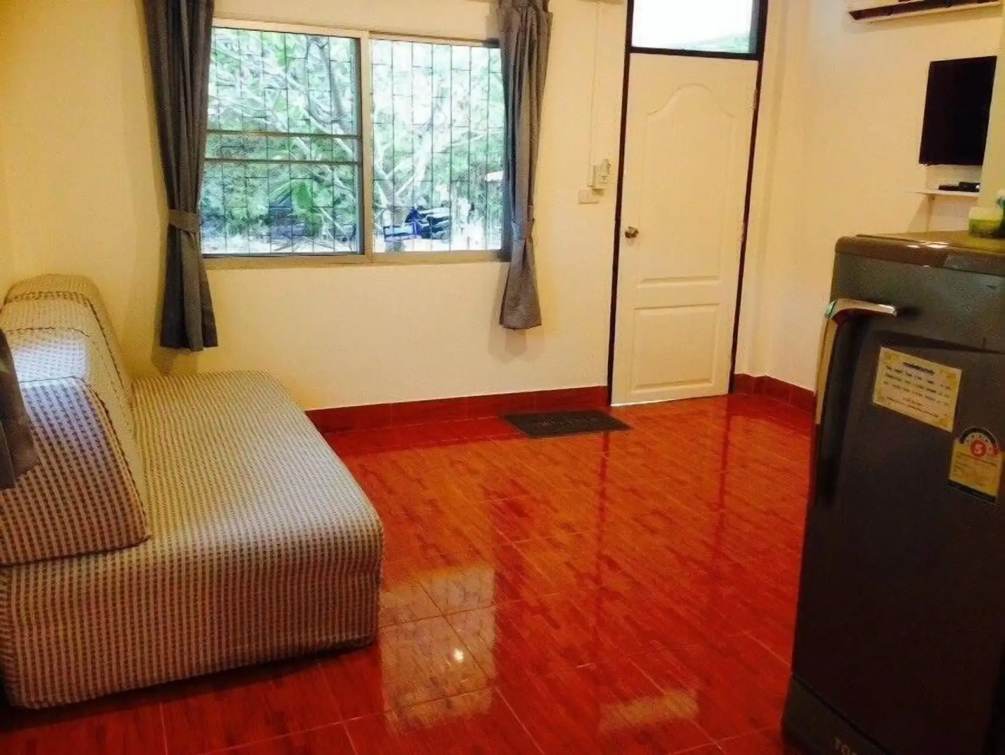 Phe-Samed Villa