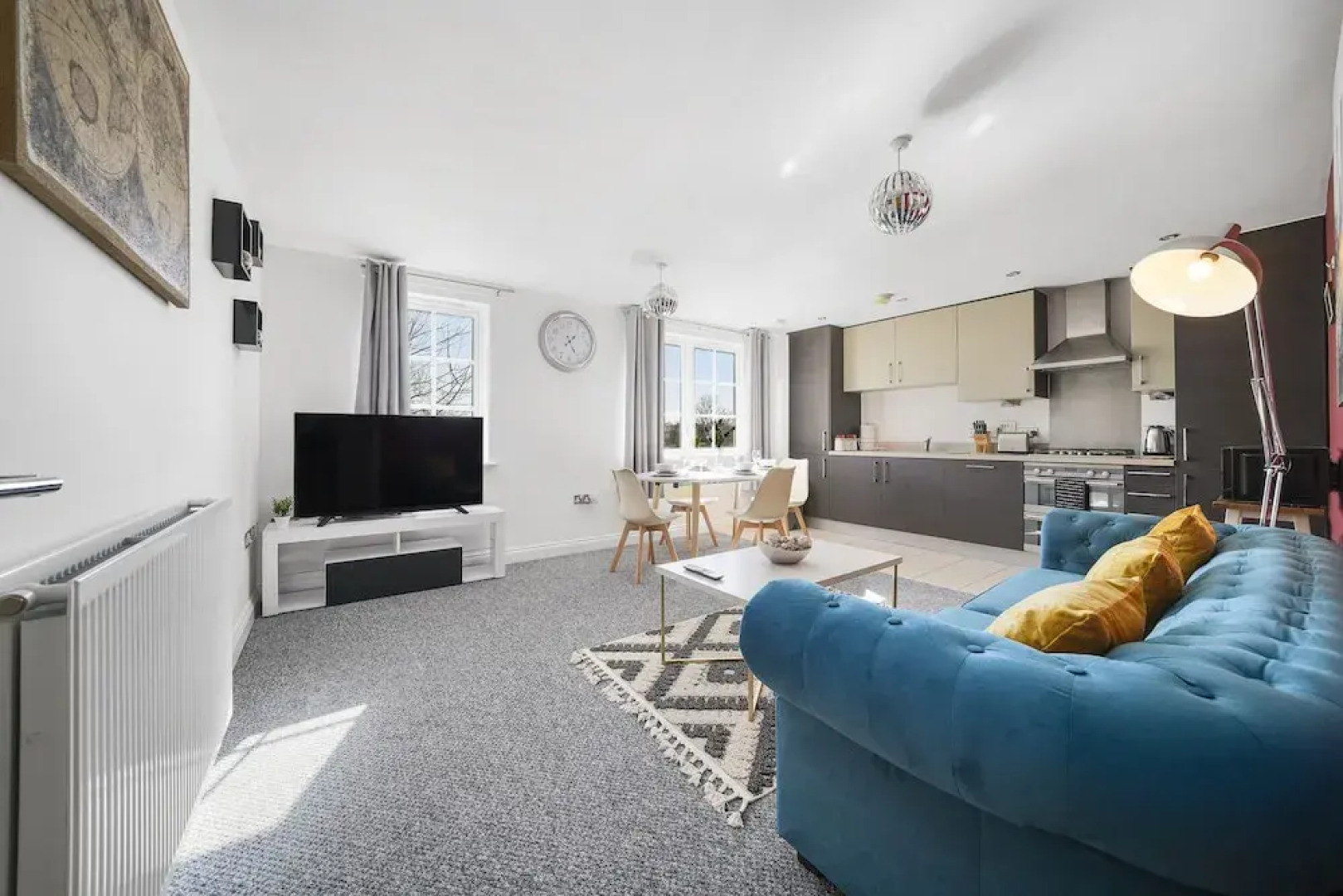 Modern Luxury 2 Bed Apartment 6 Guests En-Suite Netflix Wi-Fi