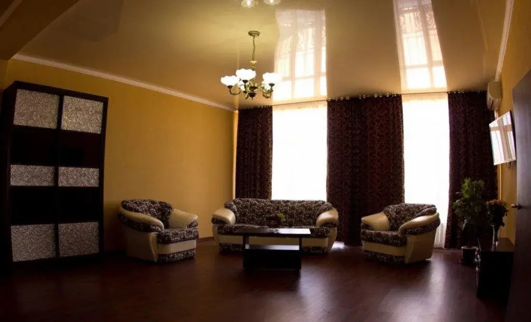 Белый песок