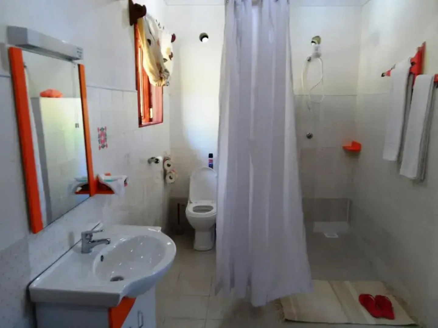 Crater Lake Tented Camp & Game Sanctuary