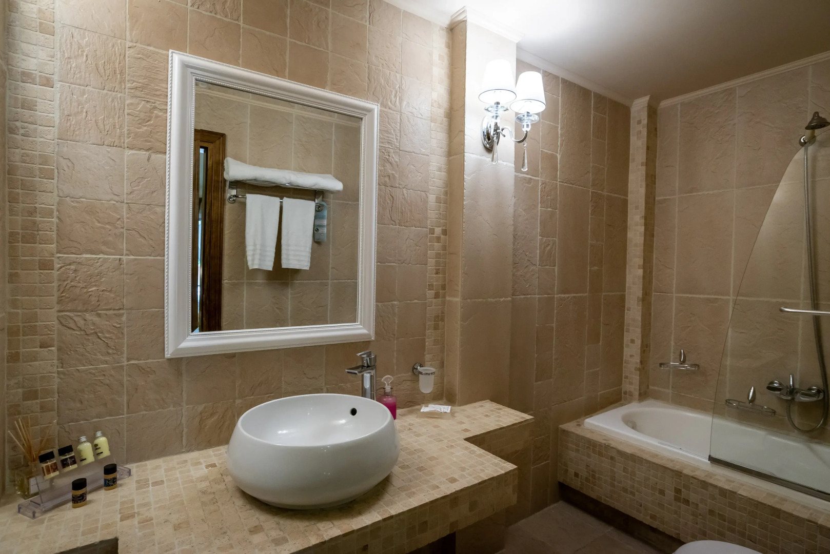 Achtis Boutique Hotel