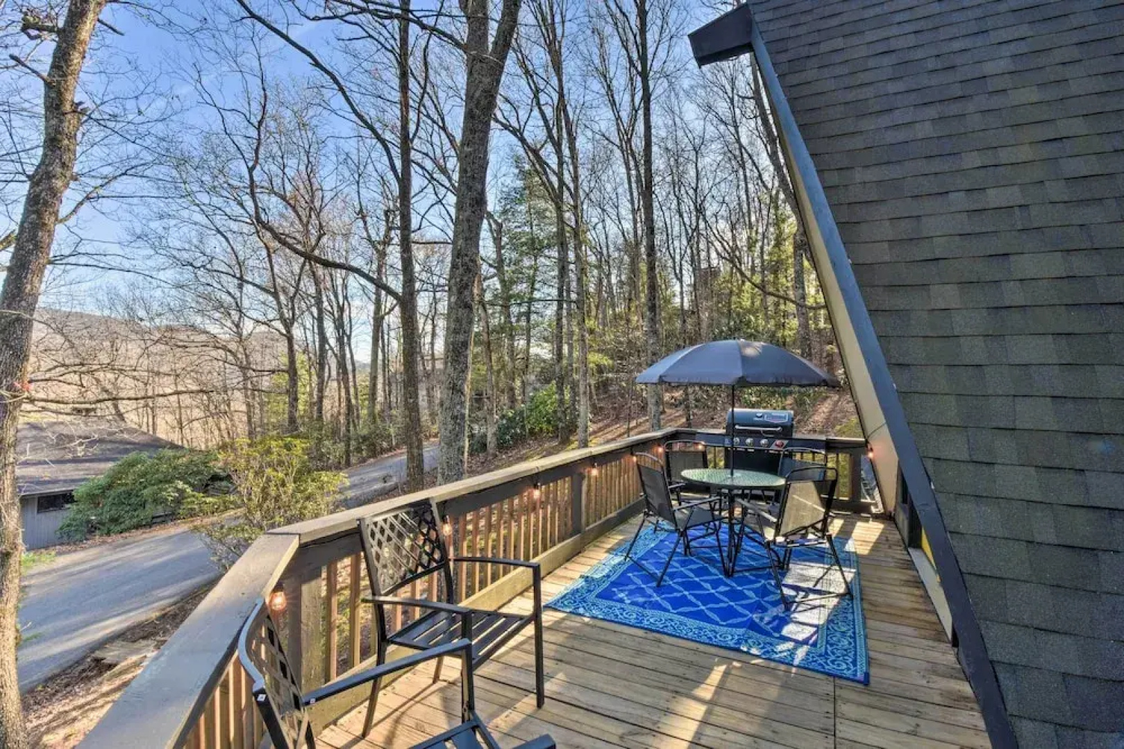Spacious & Newly Remodeled A-frame w/ 2 Decks