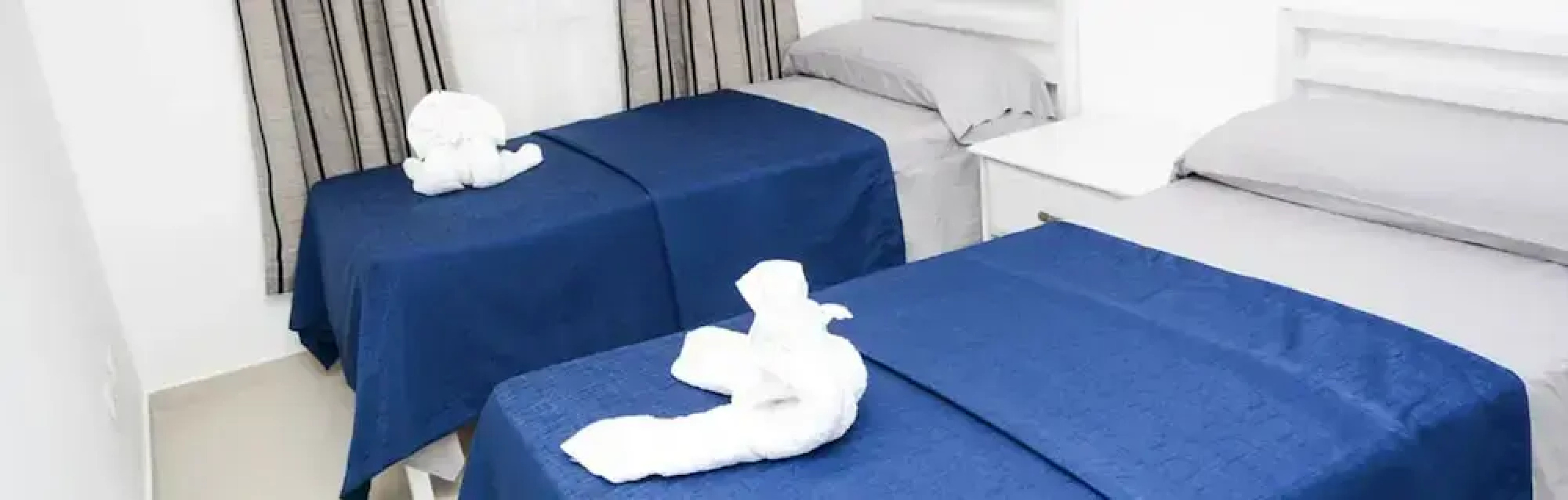 Casa con Piscina y Vigilancia 24H